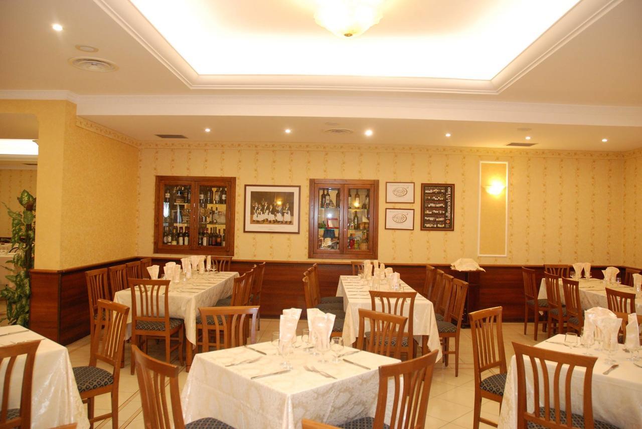 Ristorante Albergo 7Bello Caposele エクステリア 写真